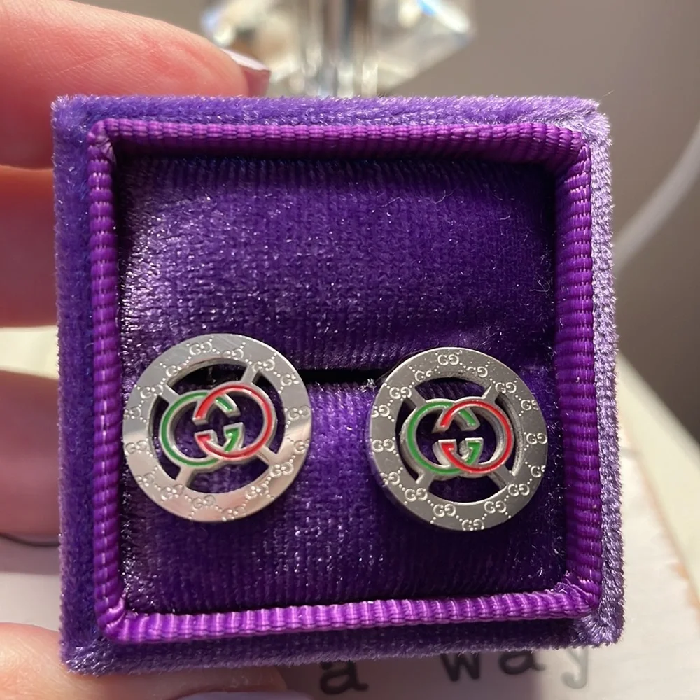 Upstyled Luxury Earrings - Picture 2 of 4